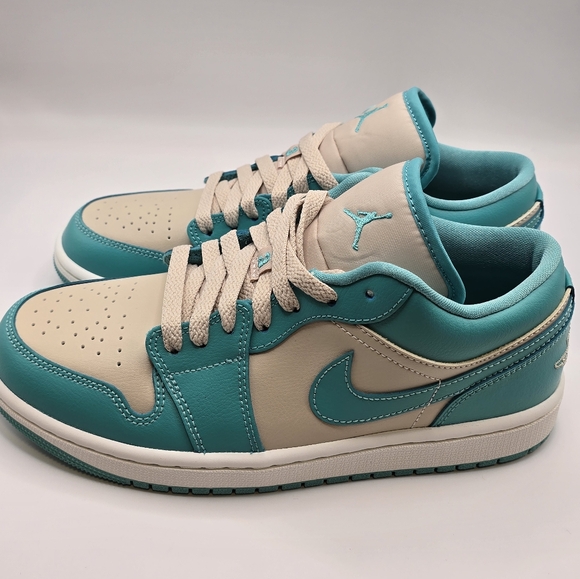 Womens Nike Air Jordan 1 Low Sanddrift / Washed Teal - Picture 1 of 4